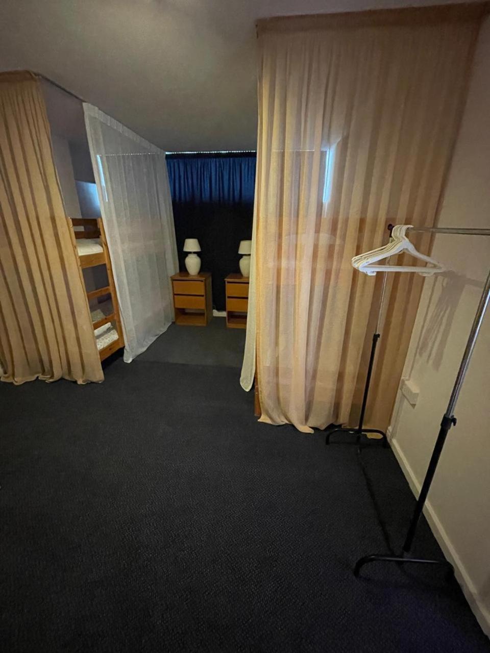 بافوس Premium Hostel Marina المظهر الخارجي الصورة