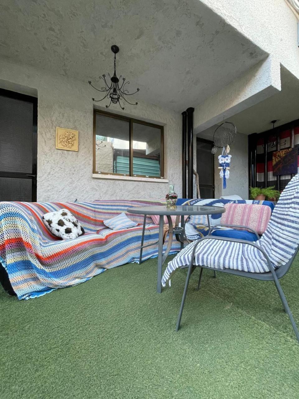 بافوس Premium Hostel Marina المظهر الخارجي الصورة