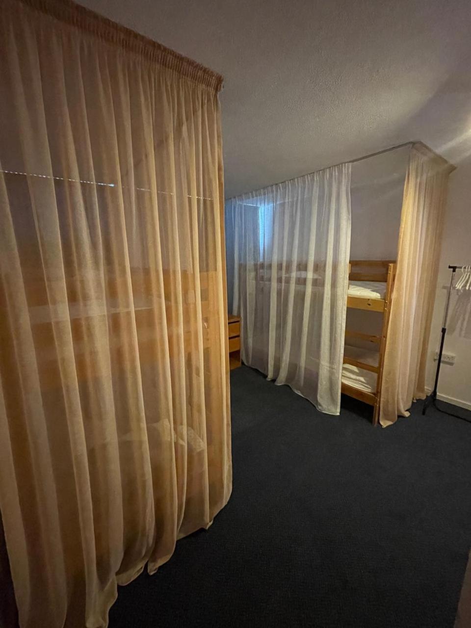 بافوس Premium Hostel Marina المظهر الخارجي الصورة